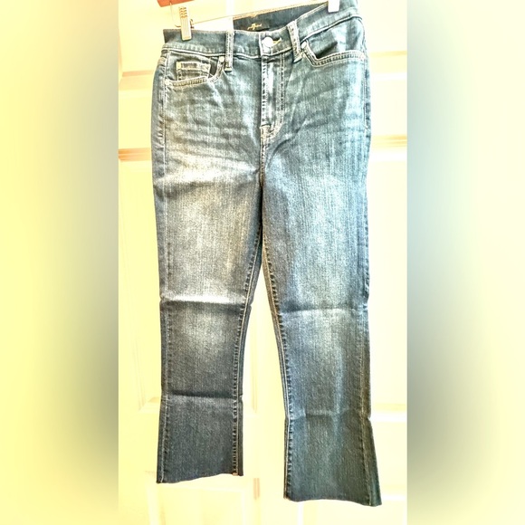 7 For All Mankind NWT Sz 26 High Waist Slim Kick Flair Jean, Raw Edge Hem - Picture 2 of 10